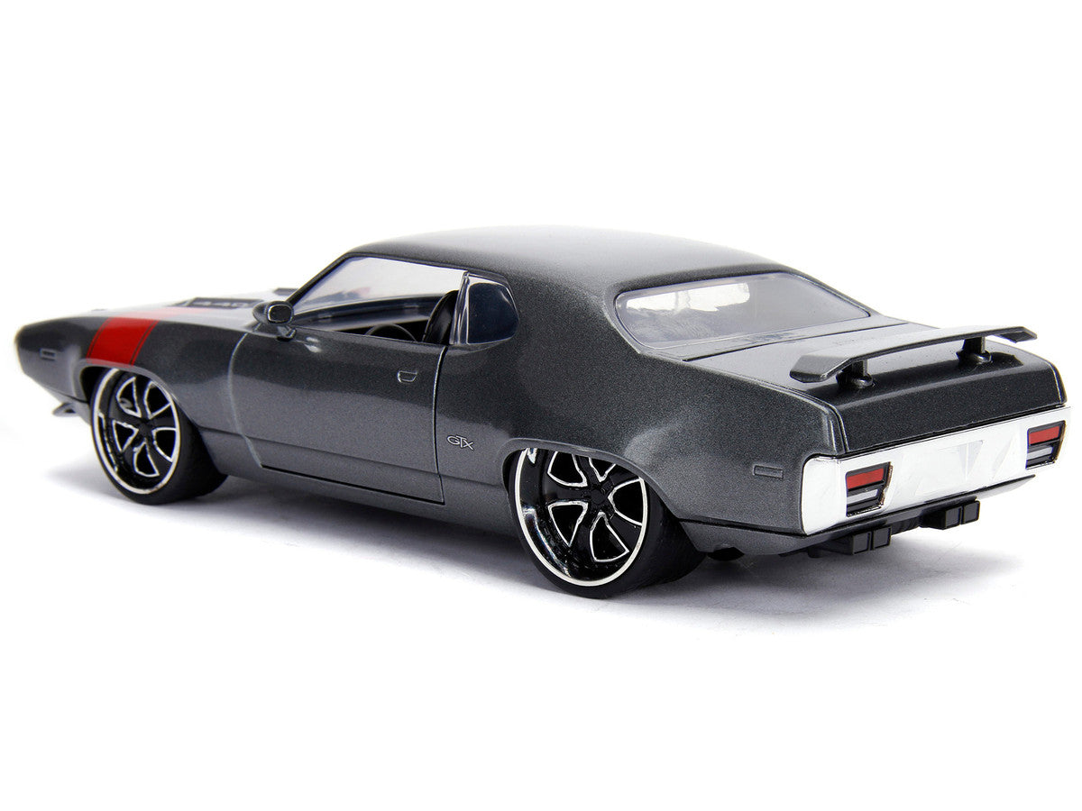 1972 Plymouth GTX 440 Metallic Gray with Red Stripe "Bigtime Muscle" 1/24 Diecast Model Car by Jada-4