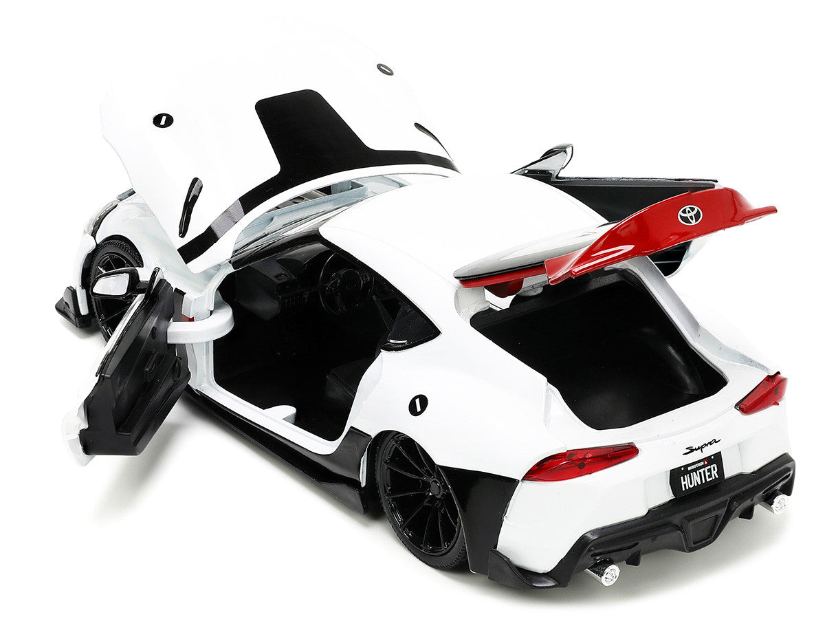 2020 Toyota Supra White and Rick Hunter Diecast Figurine "Robotech" "Hollywood Rides" Series 1/24 Diecast Model Car by Jada-3