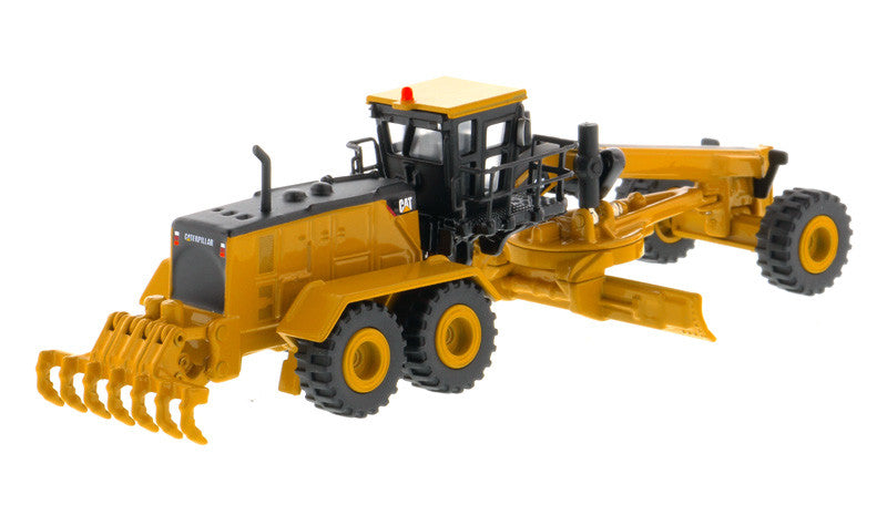 CAT Caterpillar 24M Motor Grader "Elite Series" 1/125 Diecast Model by Diecast Masters-2