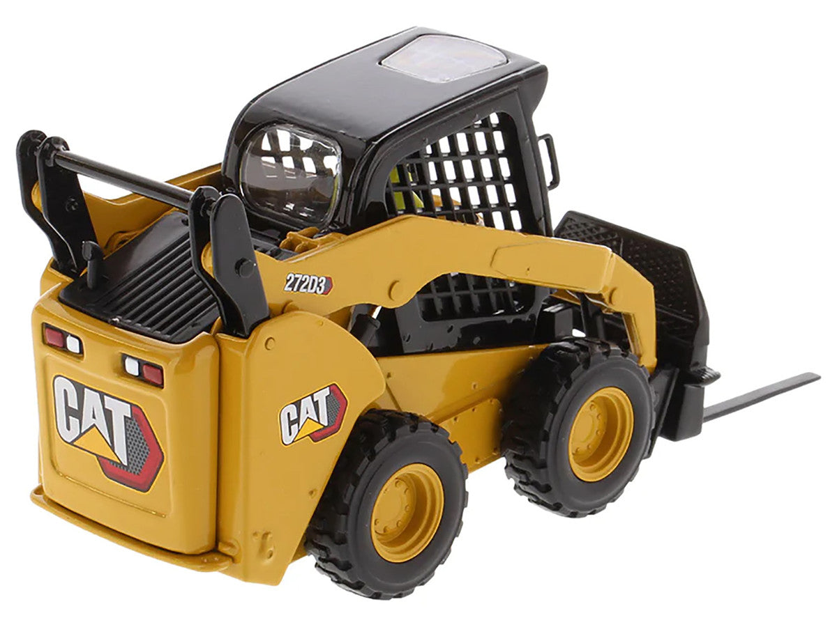 CAT Caterpillar 272D3 Skid Steer Loader with Operator Yellow "High Line" Series 1/32 Diecast Model by Diecast Masters-3